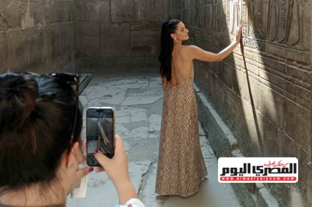 إقبال سياحي كبير على زيارة معبد الأقصر